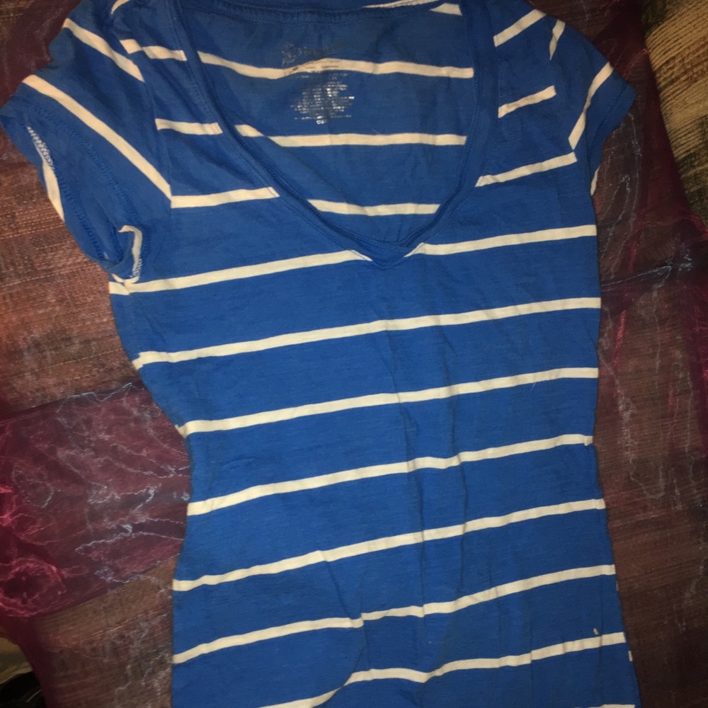 Blue striped tee